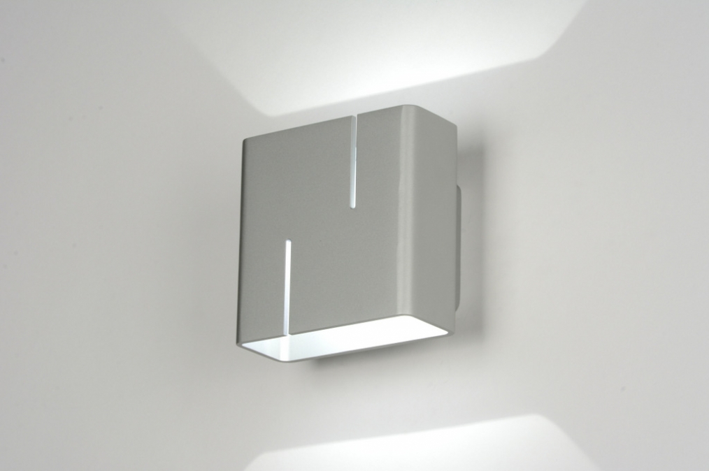 Badkamer Wandlamp Design Kubrik led design badkamer wandlamp r van Luxe Badkamer Wastafels ~ Badkamer Wandlamp Design Kubrik led design badkamer wandlamp r van