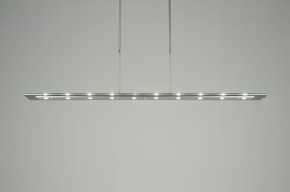 Hanglamp eetkamer modern: moderne verlichting eettafel showroom ...