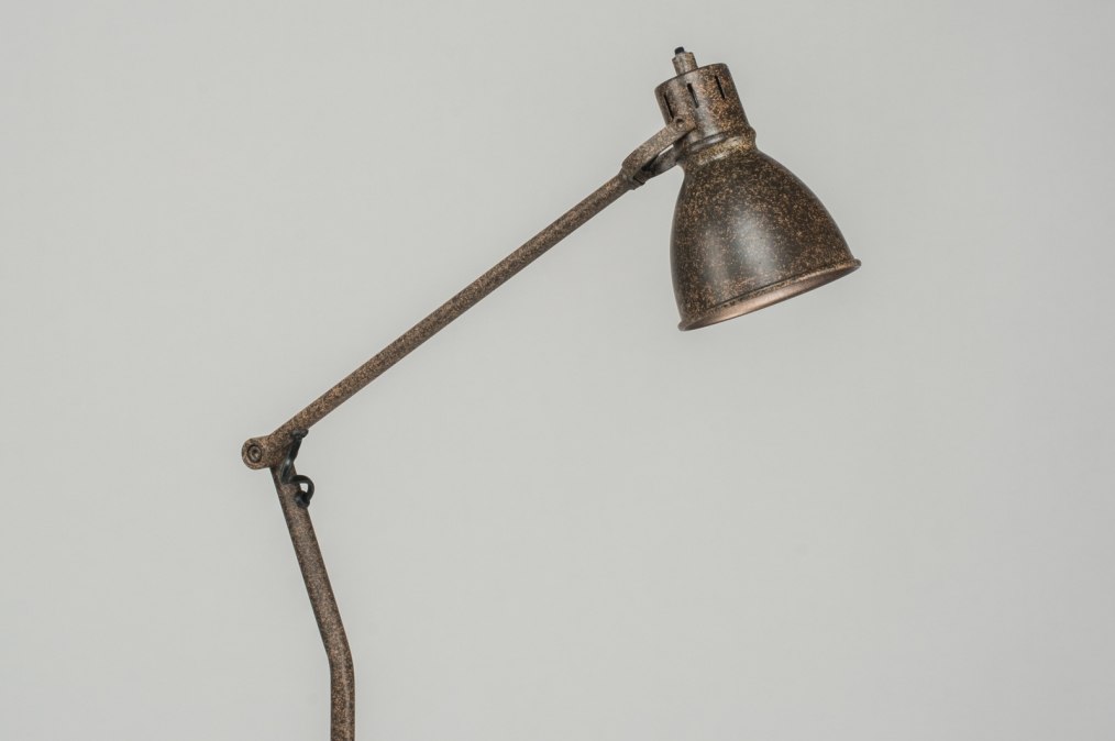 Staande lamp modern landelijk rustiek bruin roest