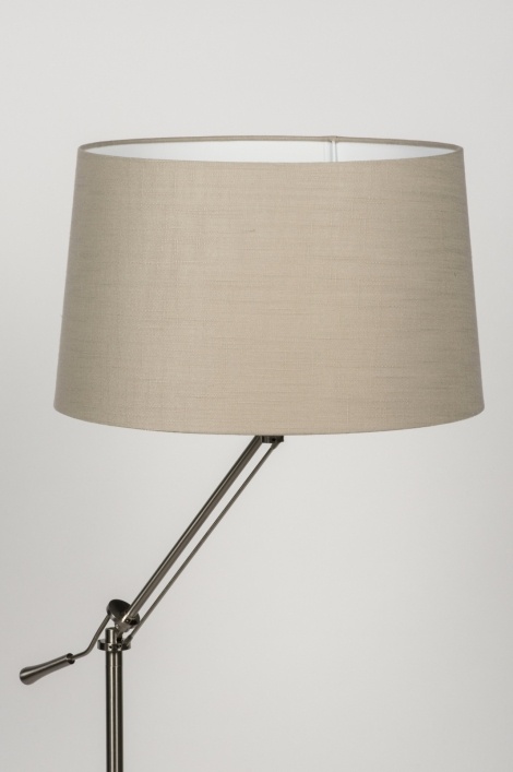 bloem laten we het doen Verknald Vloerlamp 30691: Landelijk, Modern, Eigentijds Klassiek, Staal Rvs