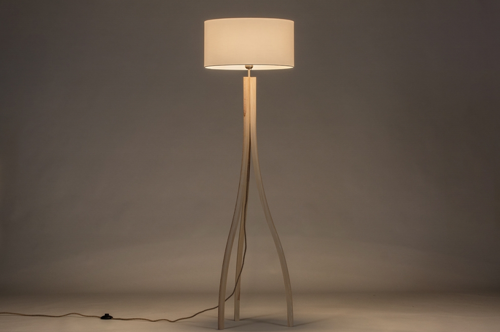 hack Calamiteit leerling Staande Lamp 31049: Landelijk, Modern, Hout, Licht Hout