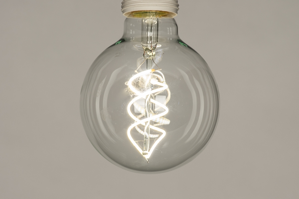 Foto 392: LED-Glühfadenlampe mit 3 Positionen; Dimmen mit vorhandenem Schalter