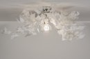Foto 11007-3: Romantische plafondlamp die zorgt voor sprookjesachtige taferelen.