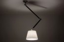 Foto 12500-1: Stoere, robuuste pendellamp in een combinatie van staal met een mat zwarte kleur en voorzien van een witte, stoffen kap.