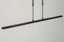 Foto 12661-10: Minimalistische hanglamp voorzien van dimbare led verlichting, uitgevoerd in een mat zwarte kleur.