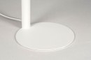 Foto 12898-11: Moderne, witte tafellamp geschikt voor led.