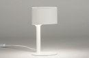 Foto 12898-6: Moderne, witte tafellamp geschikt voor led.