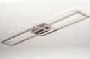 Foto 13101-6: Moderne, minimalistische plafondlamp uitgevoerd in staal en voorzien van led verlichting en instelbare lichtkleur. 