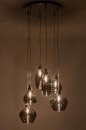 Foto 13152-2: Sfeervolle hanglamp voorzien van zes lampen gemaakt van rookglas, geschikt voor led.