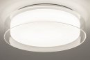 Foto 13525-2: Tijdloze, led plafondlamp, dimbaar met schakelaar, voorzien van IP44 waarde. 