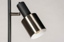 Foto 13614-9: Zwarte vloerlamp / leeslamp voorzien van stoere, stalen details, geschikt voor led.
