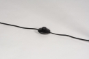 Foto 13778-8: Moderne, verstelbare vloerlamp in mat zwart met messing geschikt voor vervangbaar led.