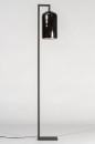 Foto 13848-4: Moderne, stoere vloerlamp geschikt voor led verlichting.