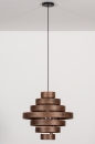 Foto 13853-6: Houten hanglamp in walnootkleur voorzien van een retro vormgeving.