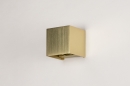 Foto 13935-6: Gouden wandlamp in het vierkant met verstelbare lichtbundels
