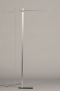 Foto 14102-1: Minimalistische, dimbare aluminium vloerlamp / leeslamp voorzien van ingebouwd led.