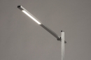 Foto 14102-3: Minimalistische, dimbare aluminium vloerlamp / leeslamp voorzien van ingebouwd led.