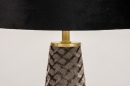 Foto 14269-5: Sfeervolle tafellamp in velous stof, in de kleuren zwart en grijs, geschikt voor led verlichting.
