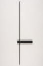 Foto 14273-11: Zwarte minimalistische wandlamp voorzien van ingebouwde led verlichting.