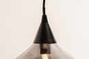 Foto 14294-10: Zwarte hanglamp met acht rookglazen op verschillende hoogtes