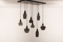 Foto 14294-5: Zwarte hanglamp met acht rookglazen op verschillende hoogtes