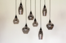 Foto 14294-6: Zwarte hanglamp met acht rookglazen op verschillende hoogtes