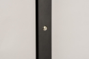 Foto 14920-9: Stimmungsvolle Design-Stehleuchte, dimmbares LED-Licht, in mattem Schwarz / Weiß.