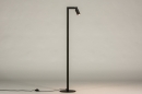 Foto 14971-6: Zwarte vloerlamp met drie verschillende looks; zwarte leeslamp, leeslamp met messing detail of industriële vloerlamp