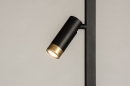 Foto 14972-15: Schwarze Stehlampe mit drei verschiedenen Looks; schwarze Leselampe, Leselampe mit Messingdetail oder industrielle Stehlampe
