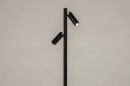 Foto 14972-6: Schwarze Stehlampe mit drei verschiedenen Looks; schwarze Leselampe, Leselampe mit Messingdetail oder industrielle Stehlampe