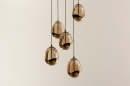 Foto 15004-6: Hanglamp met ronde plafondplaat en vijf eivormige glazen in amberkleur