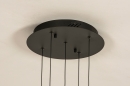 Foto 15004-9: Hanglamp met ronde plafondplaat en vijf eivormige glazen in amberkleur