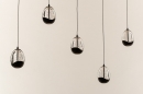 Foto 15007-8: Hanglamp met vijf glazen in eivorm op verschillende hoogtes