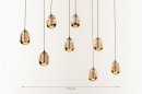 Foto 15008-1: Hanglamp met acht glazen in amberkleur op verschillende hoogtes