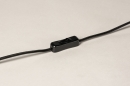 Foto 15154-9: Zwarte tafellamp met messing en rookglas