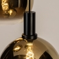 Foto 15249-12: Zwarte hanglamp met drie bollen van spiegelend goud glas