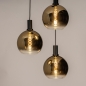 Foto 15249-3: Zwarte hanglamp met drie bollen van spiegelend goud glas