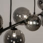 Foto 15254-14: Bijzondere hanglamp met negen bollen van rookglas 