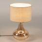 Foto 15301-3 vooraanzicht: Vaaslamp van amberkleurig glas met een beige linnen kap 