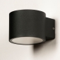 Foto 15332-5 schuinaanzicht: Ronde wandlamp voor buiten in het zwart 