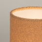 Foto 15347-5: Trendy tafellamp in nude kleur met kap van teddy stof 
