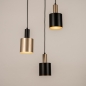 Foto 15409-3 vooraanzicht: Hanglamp met drie kokers van metaal in zwart met goud