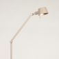 Foto 15425-6 schuinaanzicht: Beige vloerlamp met knikarm, gouden binnenkant en schakelaar op het armatuur