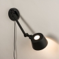 Foto 15439-3: Schwarze Wandleuchte mit Gelenkarm mit Kabel und Stecker 