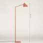 Foto 15521-1 maatindicatie: Roze vloerlamp van metaal met knikarm in Scandinavische stijl