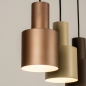 Foto 15539-32: Längliche Pendelleuchte mit vier Metallrohren in Beige, Taupe und Braun