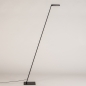 Foto 15671-3 zijaanzicht: Staande led leeslamp in het zwart 360 graden draaibaar en dimbaar met touchdimmer