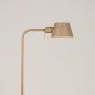 Foto 15709-2: Staande leeslamp van metaal in beige E27