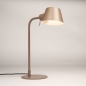 Foto 15711-2: Taupe Bureaulamp – Tijdloze Stijl voor Werkplekken en Gezellige Interieurs