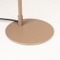 Foto 15711-8: Taupe Bureaulamp – Tijdloze Stijl voor Werkplekken en Gezellige Interieurs